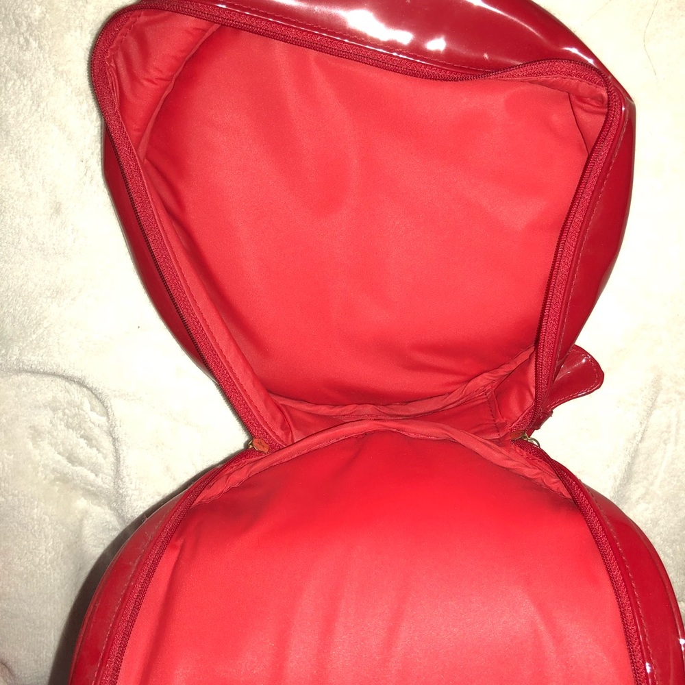 Makeup bag